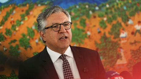 Conflito em país vizinho pressiona sistema de saúde brasileiro, alerta Padilha