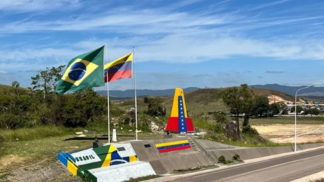 Fronteira entre Brasil e Venezuela amanhece fechada após ataques dos EUA