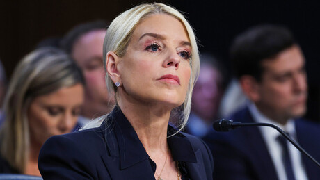 Procuradora-geral dos EUA divulga acusação formal contra Maduro e sua esposa