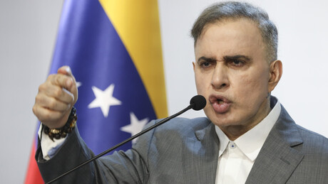 Procurador venezuelano denuncia ações dos EUA: 'Presidentes gozam de imunidade pessoal absoluta'