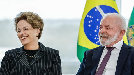 Rede de hospitais do SUS marca nova fase do Brasil no banco dos BRICS, afirma Dilma