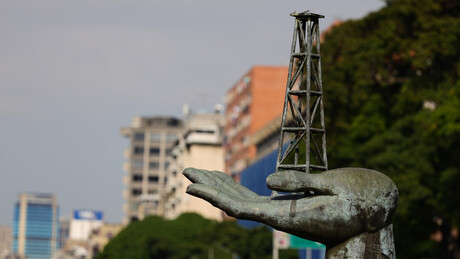 Trump: Reunião de companhias petrolíferas tratará exclusivamente do petróleo bruto venezuelano