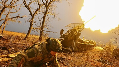 Rússia ataca infraestrutura energética e depósitos de combustível da Ucrânia