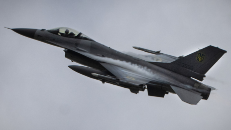 Comandante russo revela como suas tropas abateram F-16 ucraniano