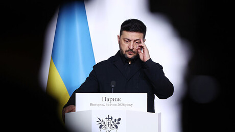 Parlamento da Ucrânia aprova demissão do ministro da Defesa