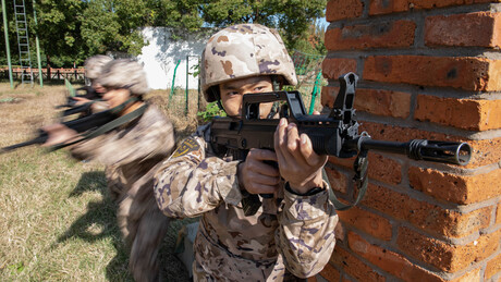 Kremlin comenta possível envio de forças de paz chinesas ou do Sul Global para Ucrânia