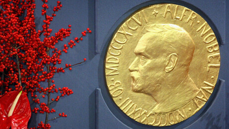 Comitê Nobel comenta entrega de medalha do Nobel da Paz a Trump por opositora venezuelana