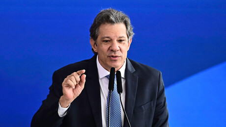 Haddad: 'Se Bolsonaro foi eleito, qualquer um pode se sentir apto a ser imperador do Brasil'