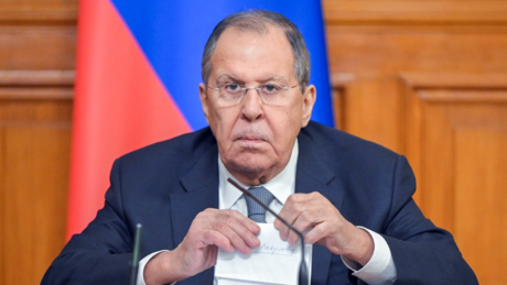 Situação da Ucrânia é muito ruim tanto na linha de frente quanto politicamente, afirma Lavrov