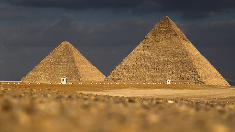 Famoso arqueólogo diz estar perto de descobrir a tumba da rainha Nefertiti