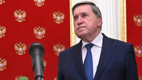 Ushakov: 'Rússia continuará buscando objetivos da operação militar na Ucrânia até uma solução política'