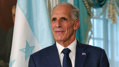 Apoiado por Trump, Asfura toma posse como presidente de Honduras