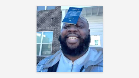 VÍDEO: Internautas dos EUA zombam de agentes anti-imigração do ICE