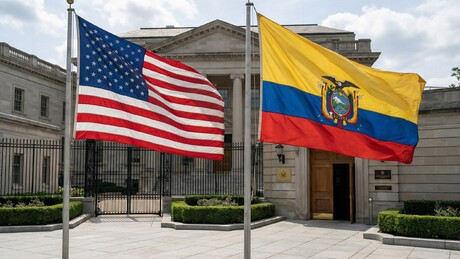 Equador envia nota de protesto aos EUA por tentativa de incursão de agentes do ICE em consulado