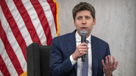 CEO da OpenAI avalia que Serviço de Imigração dos EUA está 'indo longe demais'