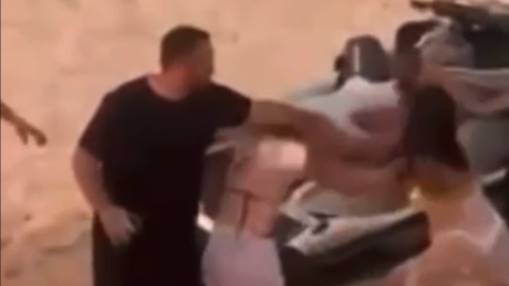 VÍDEO: Entre tapas e beijos: mulheres saem no soco por garanhão do jet ski