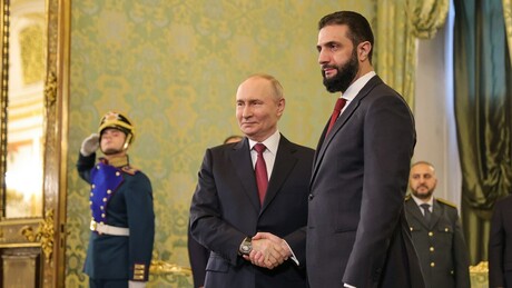 Moscou apoia esforços para estabelecer a integridade territorial da Síria, afirma Putin