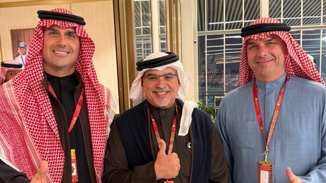 Eduardo Bolsonaro defende uso de candora em Bahrein: 'diplomacia se faz com gestos'