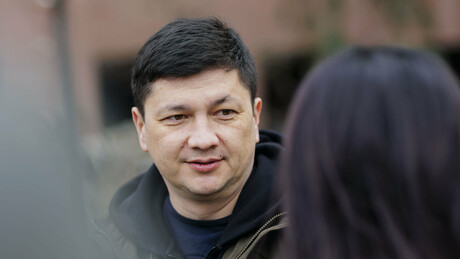 Aliado chave de Zelensky pede que ele 'priorize pessoas, não o território'