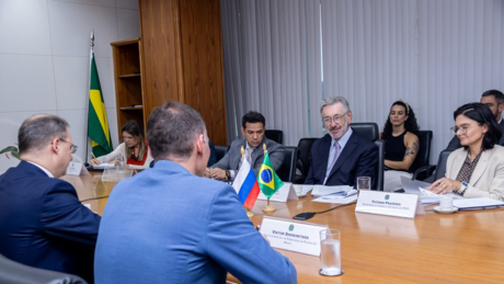 Em Brasília, vice-ministro russo afirma que Moscou está pronta para apoiar a indústria brasileira