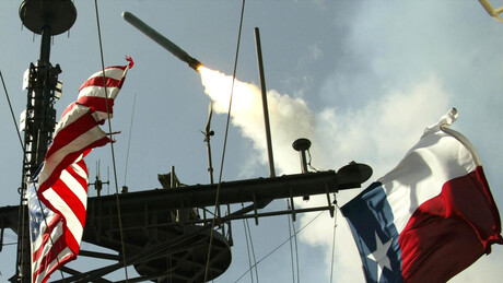 EUA têm mais de 450 mísseis Tomahawk no Oriente Médio, diz imprensa americana