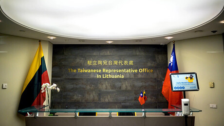 País europeu admite ter cometido 'grande erro' com China