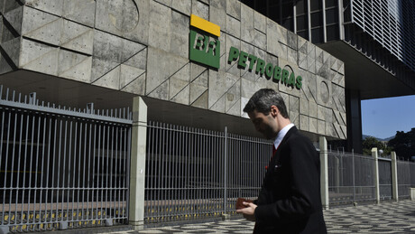 Ibama multa Petrobras em R$ 2,5 milhões por vazamento na Foz do Amazonas