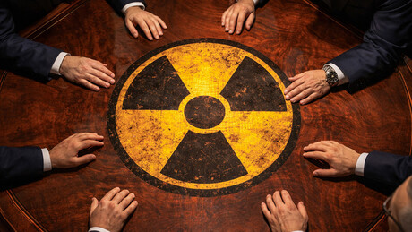 Kremlin envia mensagem aos membros do clube nuclear