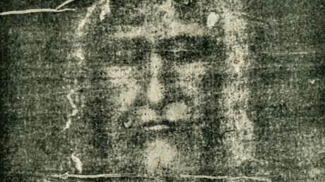 VÍDEO: Inteligência artificial simula rosto de Jesus Cristo a partir do Sudário de Turim