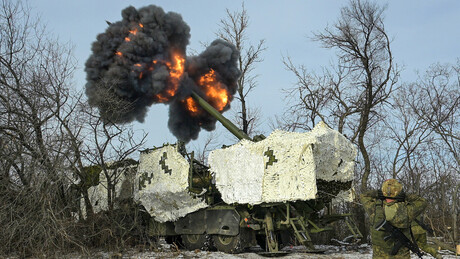 Forças russas lançam ataques contra instalações de energia utilizadas por tropas ucranianas