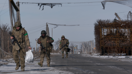 Itamaraty recomenda 'fortemente' que brasileiros não aceitem convites para lutar em conflitos globais
