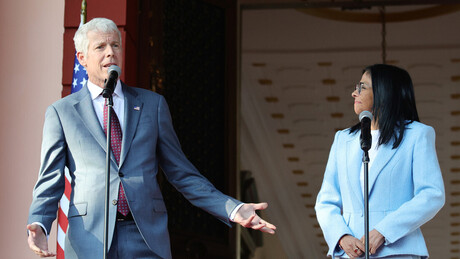 Secretário de Energia dos EUA projeta crescimento da produção de petróleo venezuelano