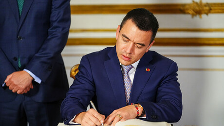 Equador anuncia cooperação com os Estados Unidos contra narcotráfico e mineração ilegal