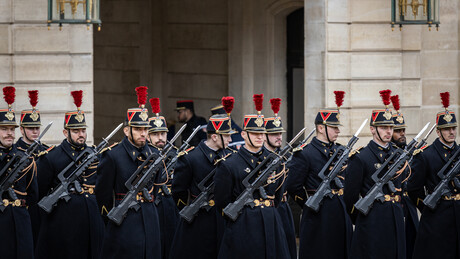 Alemanha pressiona França por aumento de gastos militares na OTAN