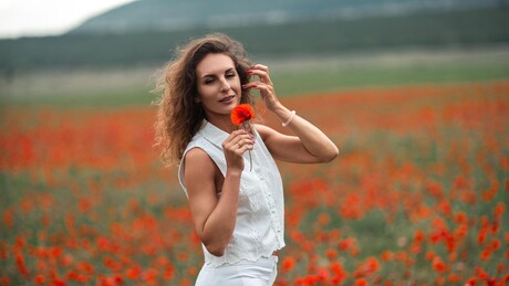 Solteiro e feliz? Novo estudo investiga o que faz a vida de solteiro ser plena