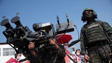 Trump afirma ter discutido questão de Taiwan com Xi Jinping