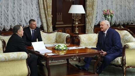 Lukashenko explica o motivo de participar do Conselho da Paz de Trump