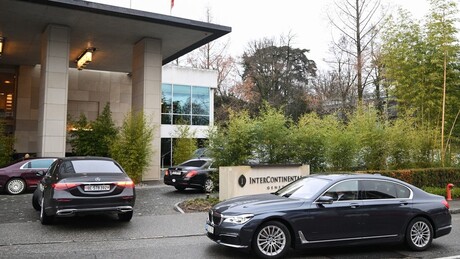 Segundo dia de negociações entre Rússia, EUA e Ucrânia começa em Genebra