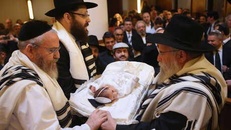 Embaixador dos EUA causa escândalo na Bélgica por causa de circuncisão