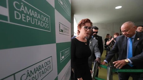 STF encerra investigação sobre atuação de Zambelli no exterior