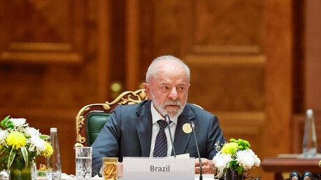 Lula defende debate global sobre impactos da IA em cúpula na Índia