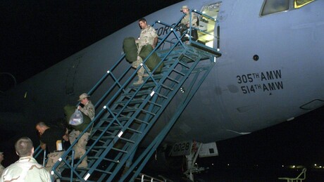 Pentágono vai retirar contingente do Oriente Médio em meio a escalada com Irã, diz CBS