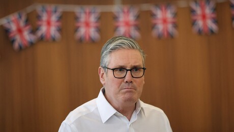 Premiê britânico comenta investigações contra ex-príncipe Andrew