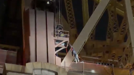 VÍDEO: Resgate dramático de adolescente que participava de desafio do TikTok; seu estado é grave