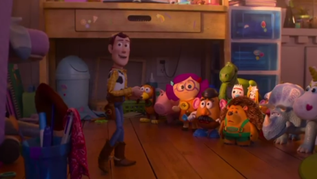 Novo trailer de 'Toy Story 5' traz reencontro de Buzz e Woody e tablet como vilão