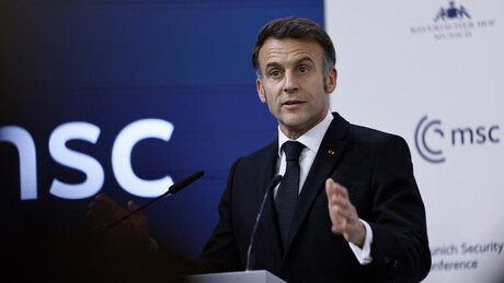 'Liberdade de expressão é pura besteira', diz Macron