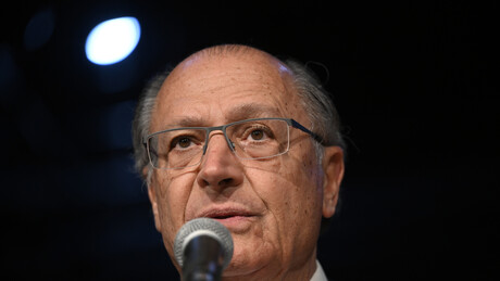 'Não perdemos competitividade', afirma Alckmin sobre tarifa dos EUA