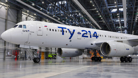 Rússia anuncia produção do avião Tu-214 com peças totalmente nacionais