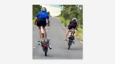 VÍDEO: Motoqueiros transformam via pública em pista de acrobacias e se dão mal
