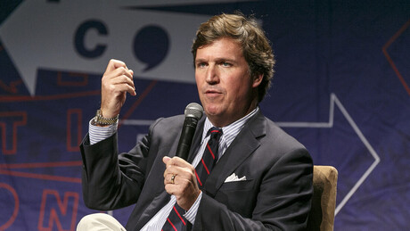 'A mentira mais antiga': Carlson critica acusações de que Irã desenvolve armas nucleares